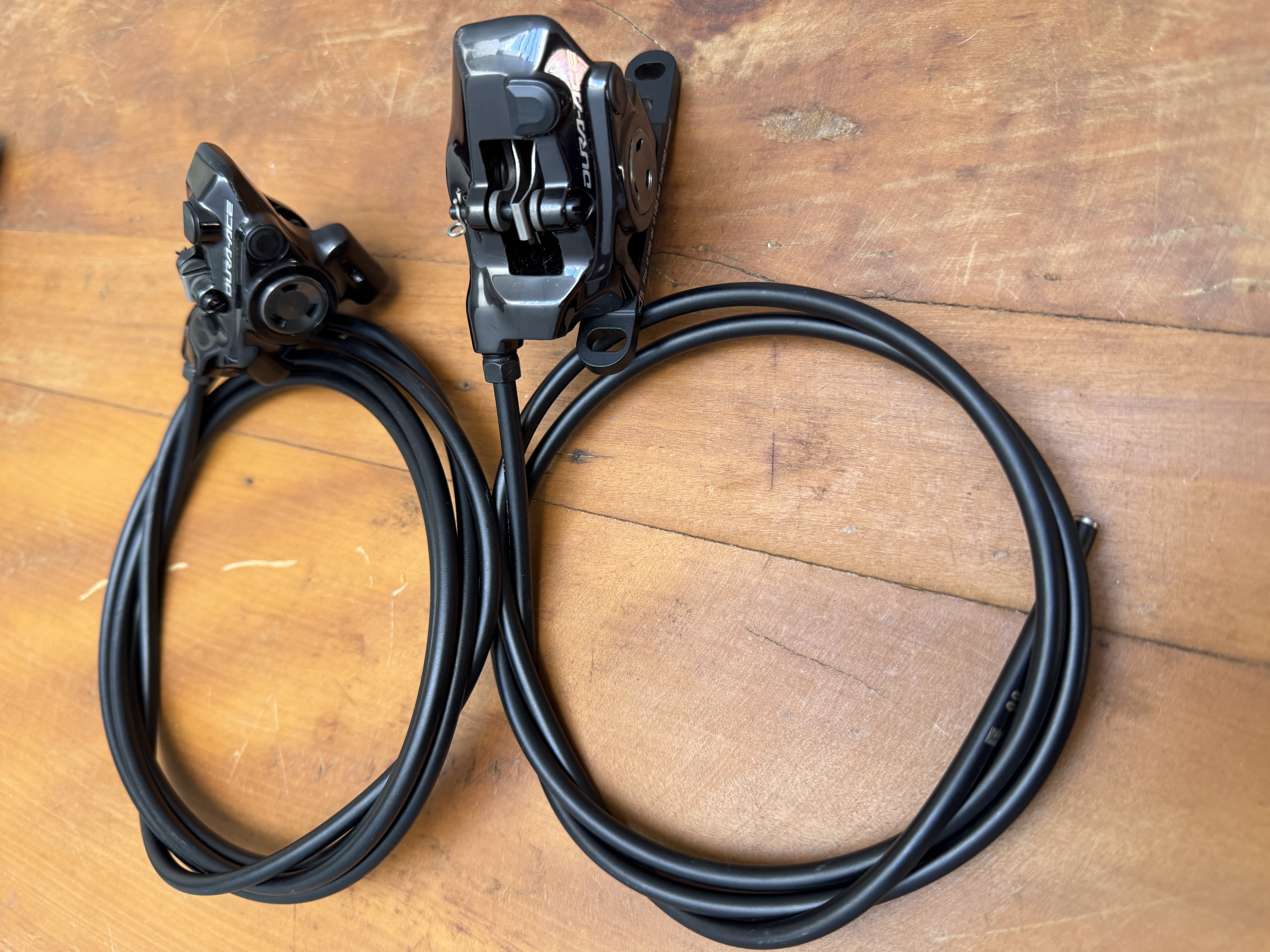 Par de pinças Shimano DuraAce BR-R9270