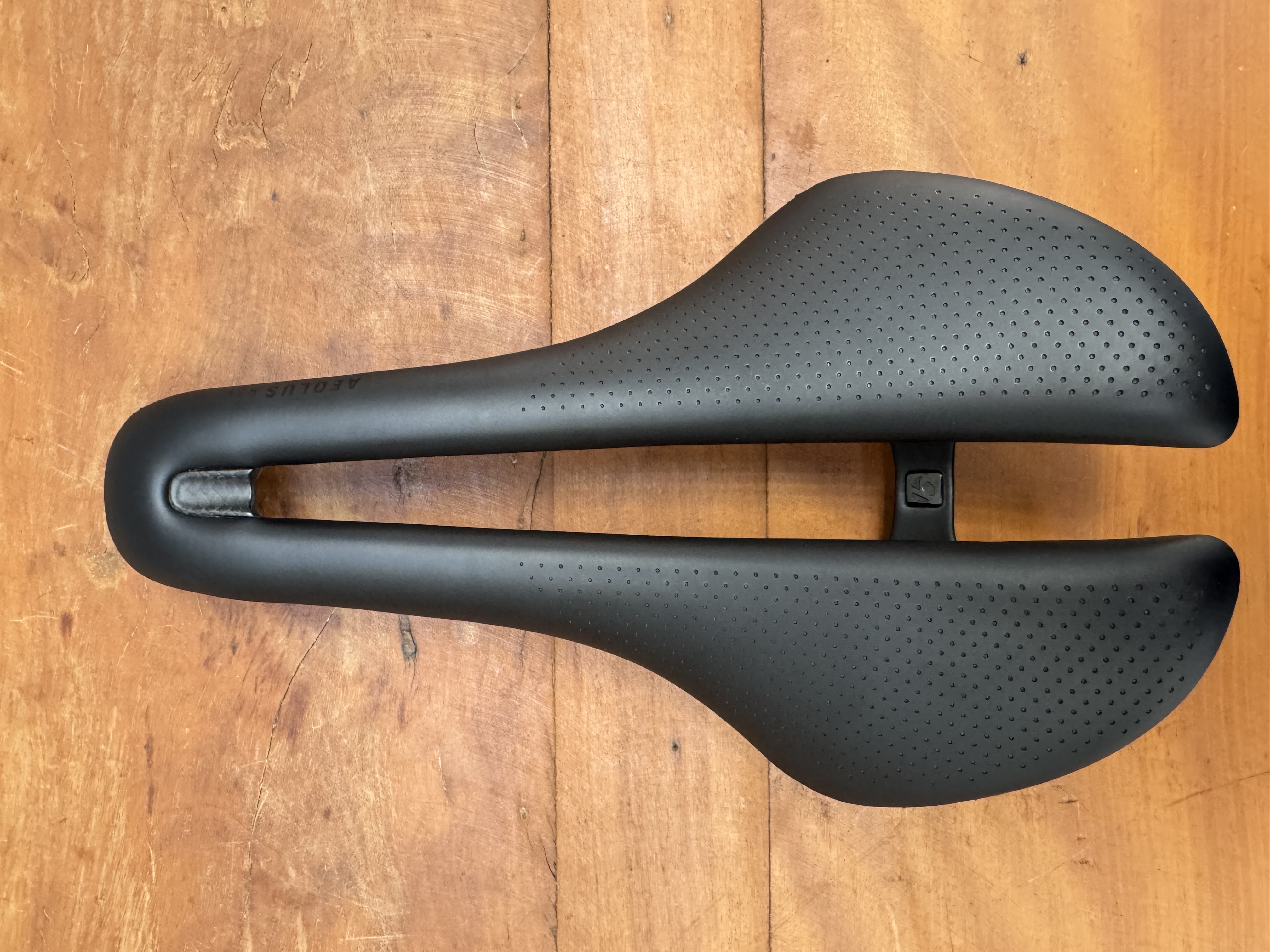 Selim Bontrager Aeolus RSL Carbono 145mm